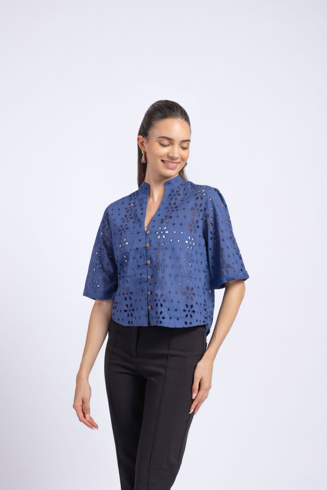Crop top in soft Schiffli fabric